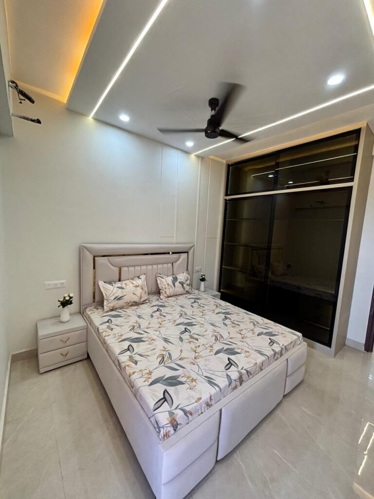 Bed Room (2)